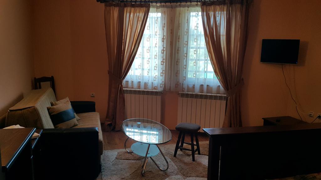 Guest House Maria 코프리브시티차 외부 사진