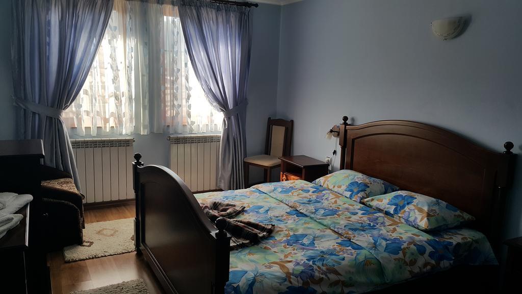 Guest House Maria 코프리브시티차 외부 사진